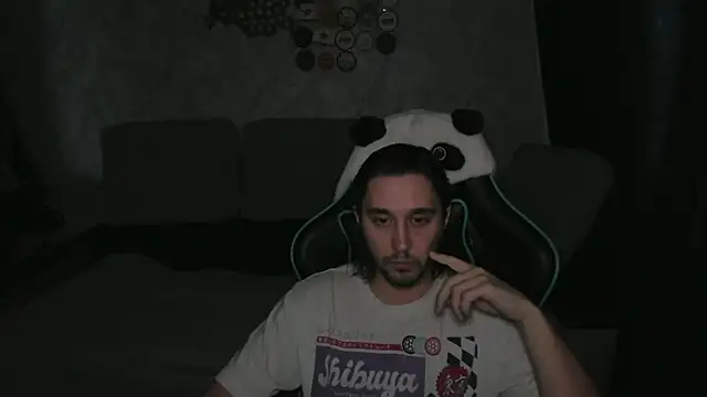 Pohyi  online show from March 10, 4:07 am