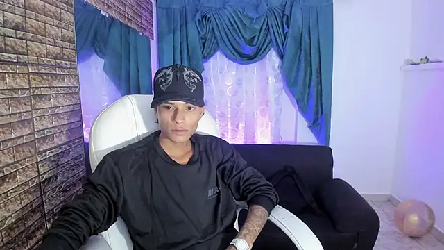 paul booy online show from November 11, 3:00 am