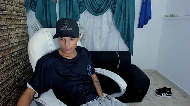 paul booy online show from November 6, 3:53 am