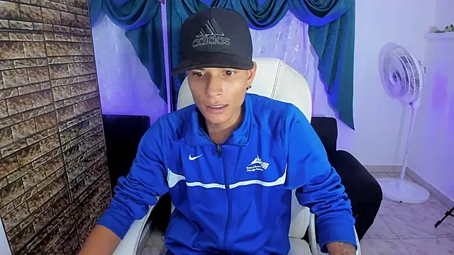 paul booy online show from November 29, 11:29 pm