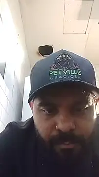 Sfdocom online show from December 19, 9:01 pm