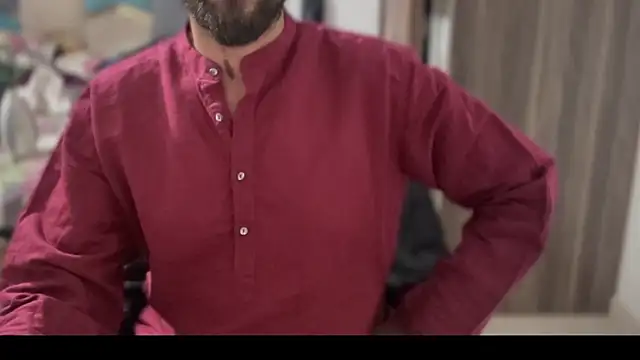 MakeMeAwareAah online show from April 24, 3:36 pm