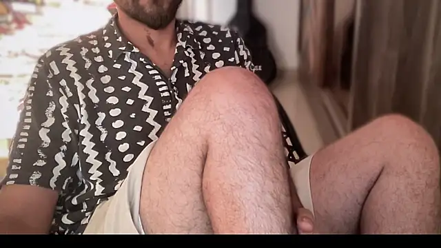 MakeMeAwareAah online show from April 23, 12:29 pm