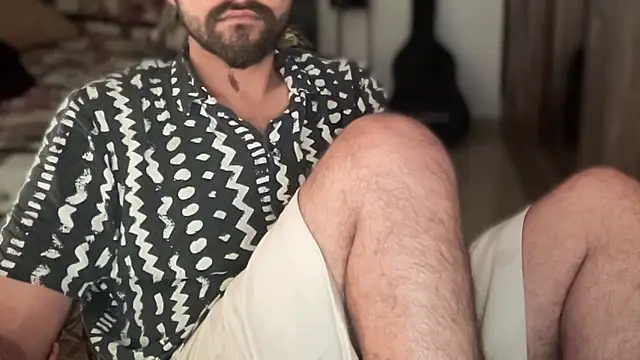 MakeMeAwareAah online show from April 23, 10:42 am