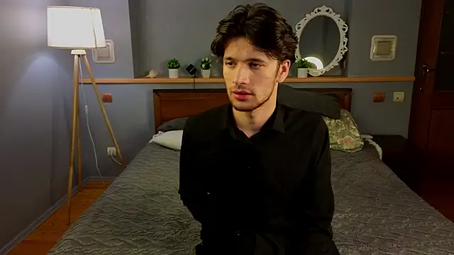 elvano et online show from November 29, 7:49 pm