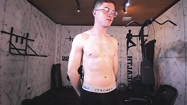 Lil James online show from April 23, 8:00 pm