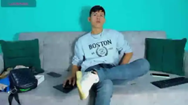 Nicolas Torres  online show from October 23, 8:18 am