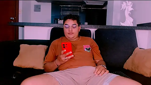 Santo Pecado  online show from October 29, 12:41 pm