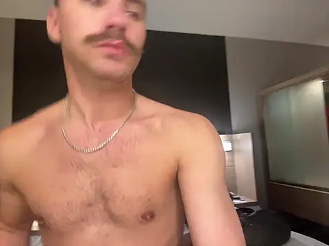 bobbyatx online show from December 1, 7:22 am