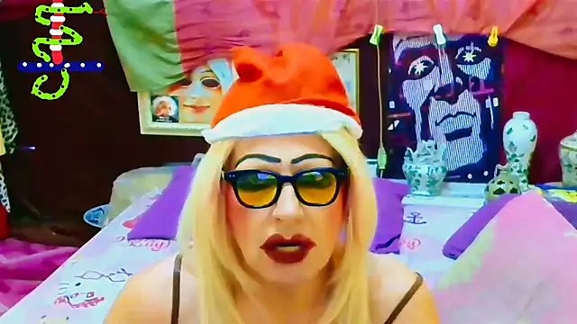 horni4luv online show from December 23, 12:08 am