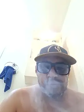 Manu2412 online show from October 27, 5:21 am