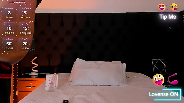 LiamPage  online show from October 25, 8:54 pm