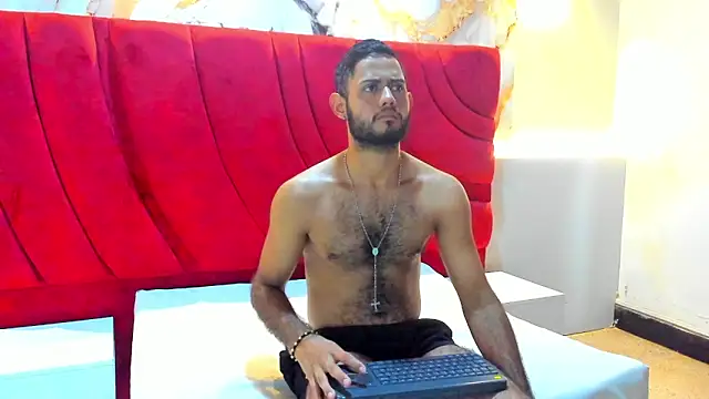 YEFERSON SCOTT online show from November 4, 7:26 pm