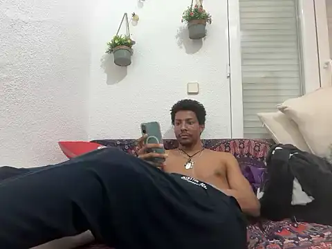 Albert Madrid online show from March 19, 5:38 pm