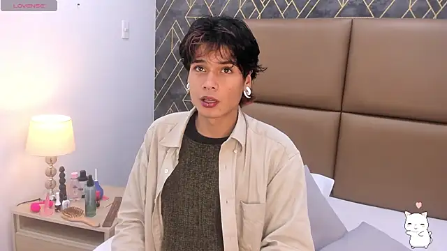 RonaldThompson  online show from October 28, 8:00 pm