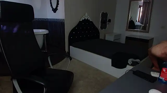 MicahLane online show from June 11, 3:59 am