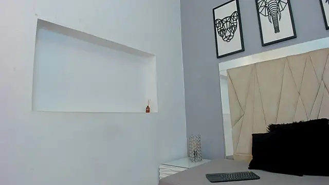 adams bobby online show from May 4, 11:56 am
