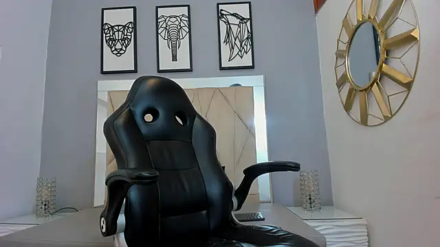 adams bobby online show from April 21, 11:16 am