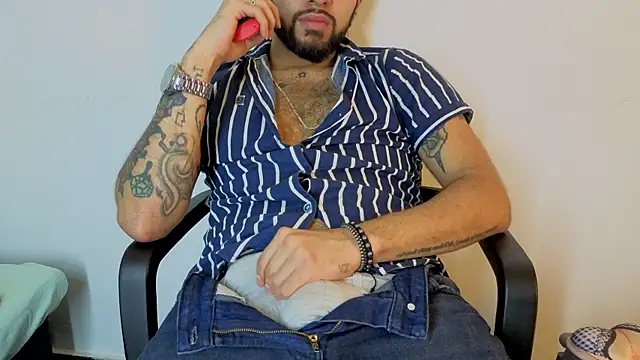 RomanBlack  online show from January 8, 3:56 am