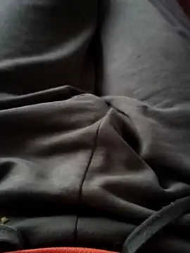 Andres  00 online show from April 5, 10:39 pm