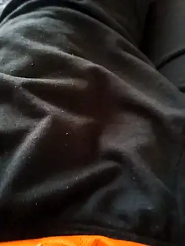 Andres  00 online show from March 31, 7:04 pm