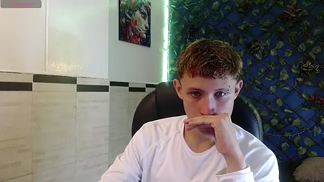 Garuo 18 online show from January 13, 2:38 am