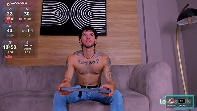 tonny  08 online show from November 4, 1:45 pm