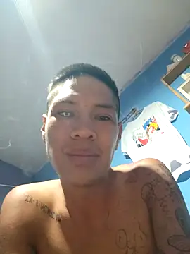 Ojitosbrrr online show from November 4, 12:11 am