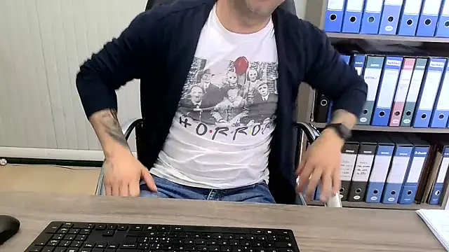 Evasionee online show from April 24, 12:51 pm