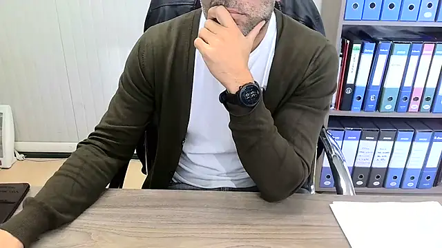 Evasionee online show from November 13, 9:36 am