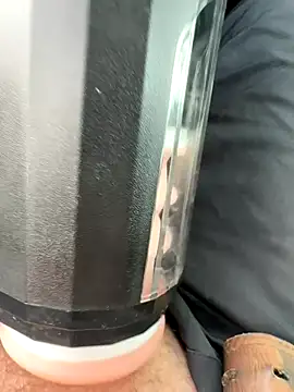 Quickcum2201 online show from December 13, 7:53 pm