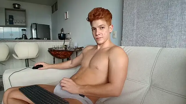 jeffandagus online show from November 18, 6:44 pm