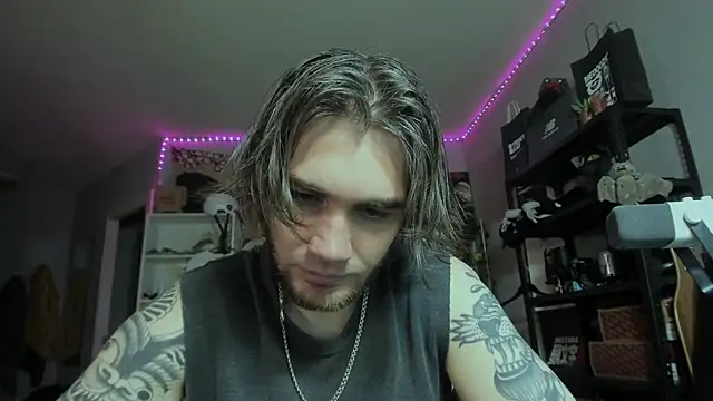 Go V Cs online show from January 7, 9:53 pm