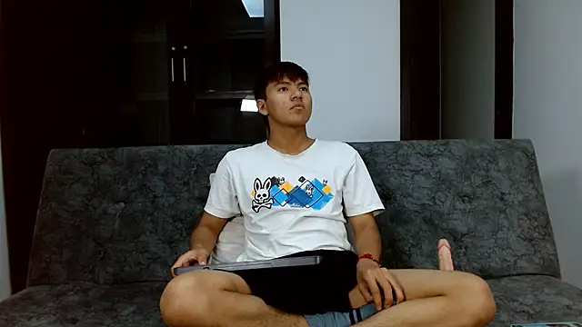 isak lane online show from November 5, 1:29 am