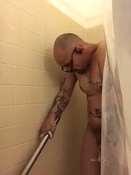 meatzzzzzz online show from March 26, 11:25 am