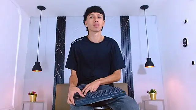 LaPantera Rosa online show from November 5, 7:38 pm