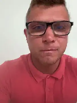 PolishBoy1995 online show from June 18, 3:17 pm