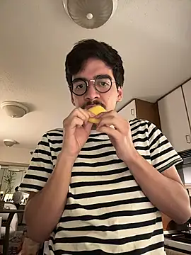 TimBelucci online show from October 31, 1:40 am