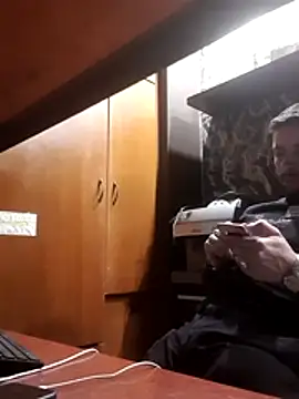 TheSexyMaster online show from November 1, 6:50 am