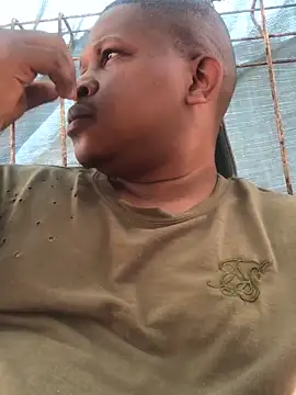 Johnparis505 online show from November 2, 10:52 am