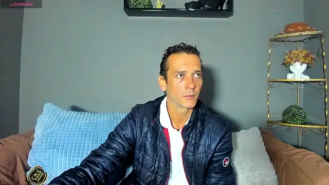 Dante Steele  online show from November 4, 3:29 am