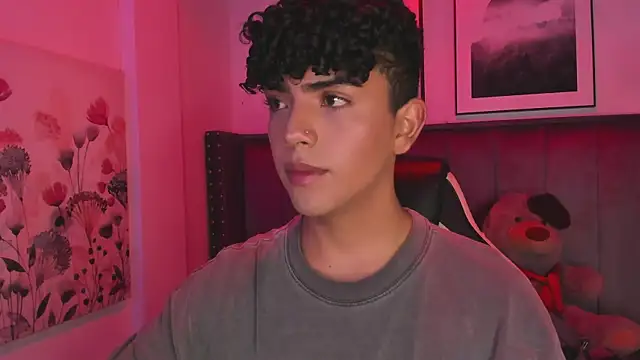 Niick Twiink online show from December 22, 8:17 pm