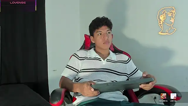 Maximiliano Khalil online show from March 12, 7:32 pm