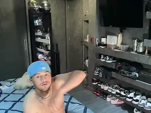 Bbydaddy 0 online show from May 24, 3:56 am
