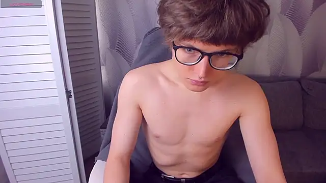 Syndy Dels online show from March 10, 2:23 pm