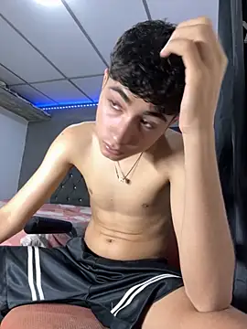 MathieuAGT online show from November 7, 11:41 pm