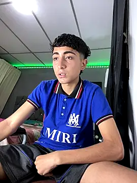 MathieuAGT online show from November 20, 11:14 pm