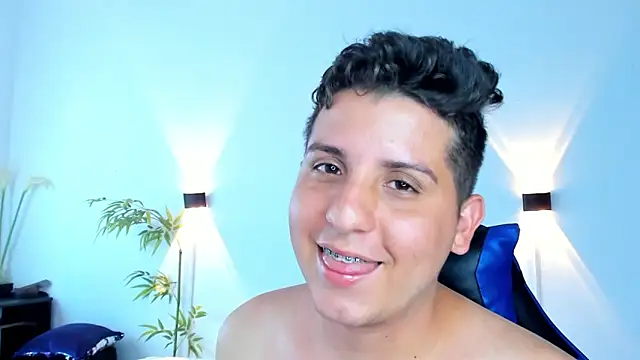 Baex1 online show from November 3, 2:41 pm