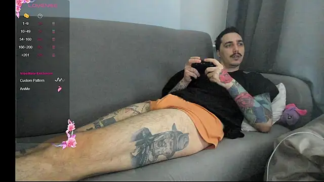 Your hot students online show from December 22, 9:17 am