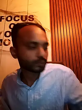 Advance01 online show from November 17, 7:50 pm